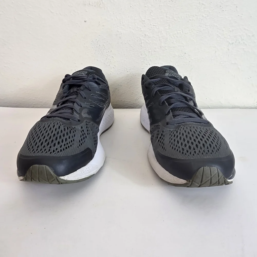 Saucony Ride 10 S20373-7 EVERUN Men's 9 Running Shoes Gunmetal Grey Trainer